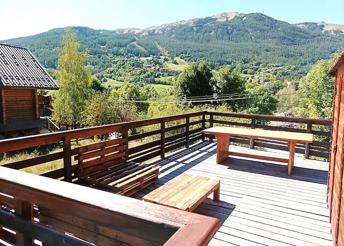 T3 Avec Terrasse De 60m2 Le Coucou * Allos